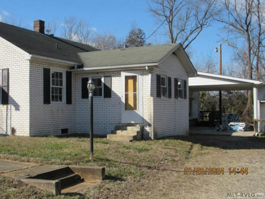 8577 HIGHWAY FORTY SEVEN, CHASE CITY, VA 23924, photo 3 of 19